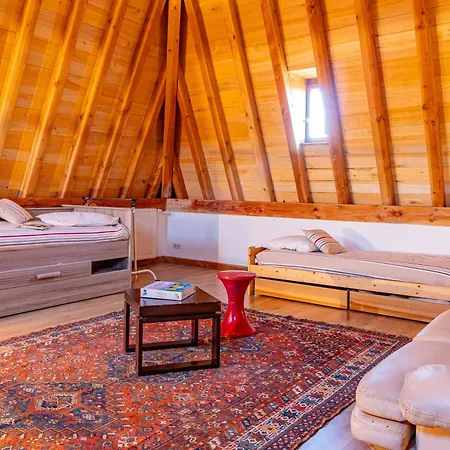 Maison 22 Pers - Piscine, Tennis, Ping-pong, Jeux Enfants, Petanque Entre Nerac Et Condom *