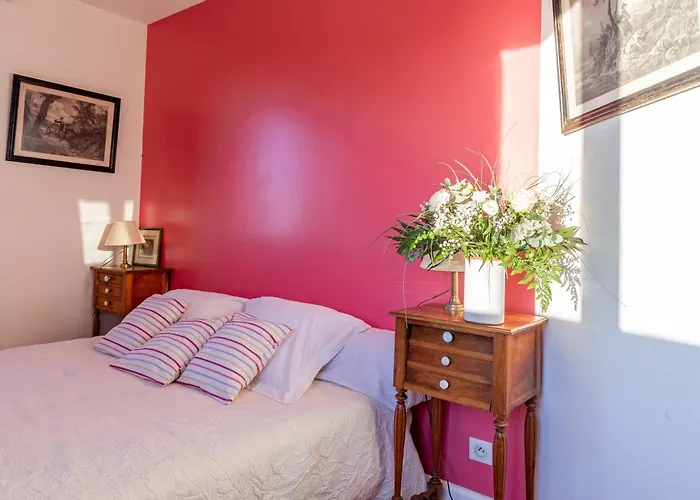 Maison 22 Pers - Piscine, Tennis, Ping-pong, Jeux Enfants, Petanque Entre Nerac Et Condom Ferienhaus